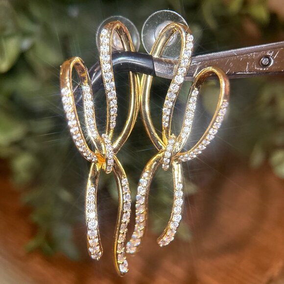 Kendra Scott Bow Cz Earrings - Picture 4 of 10